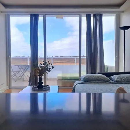 Апартаменты Beautiful Sunset Lanzarote Коста-Тегисе